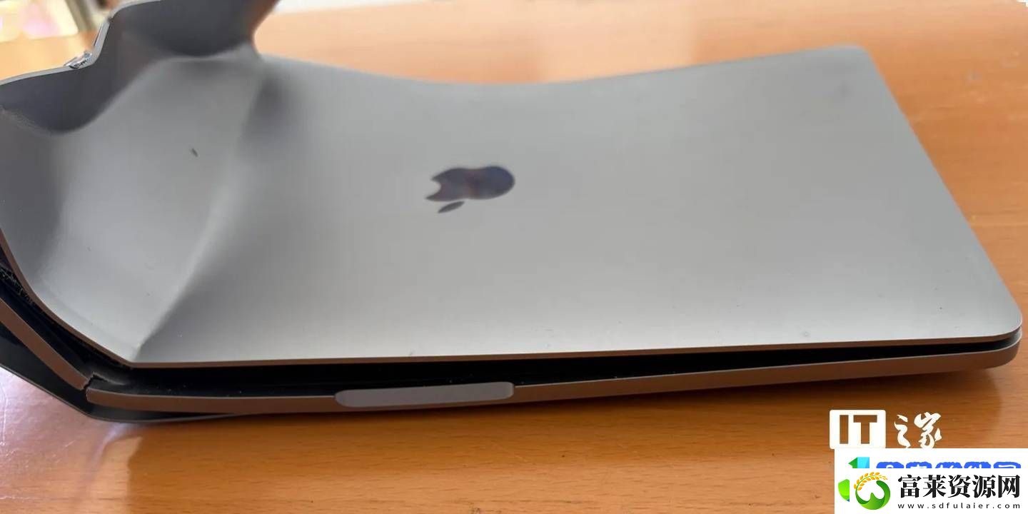 MacBook