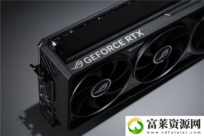 蛇年有新意!华硕携全新RTX