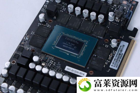 支持DLSS4