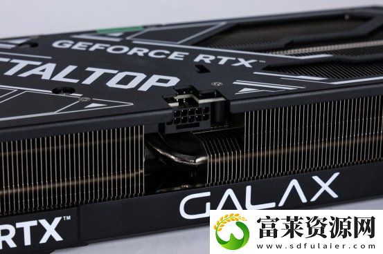 支持DLSS4