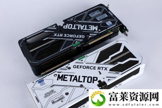 支持DLSS4