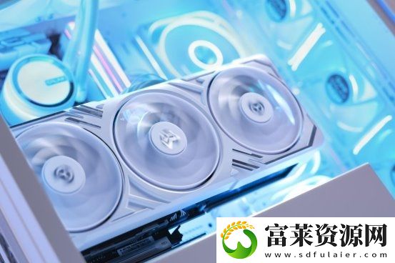 支持DLSS4