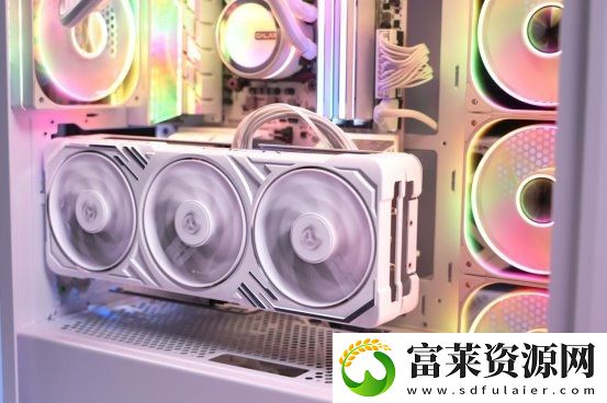 支持DLSS4