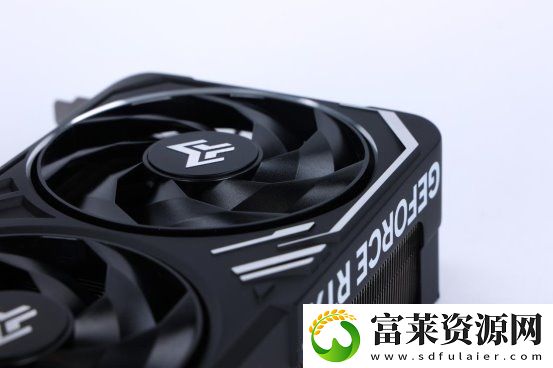 支持DLSS4