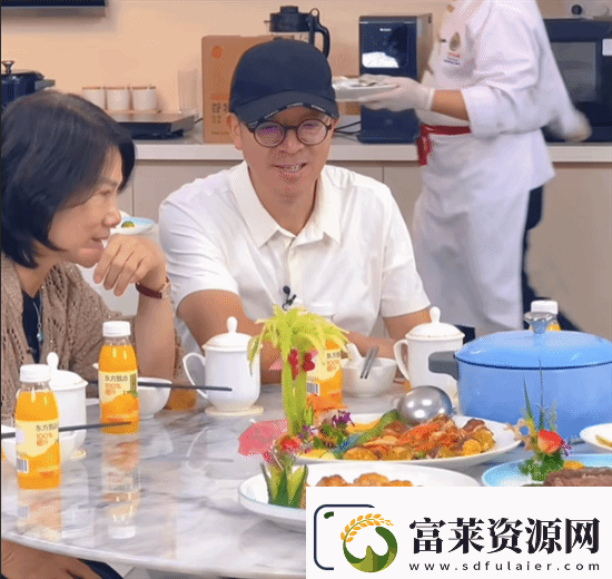 员工回应董明珠直播间发脾气
