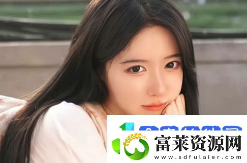 美女主播泰国旅游开直播