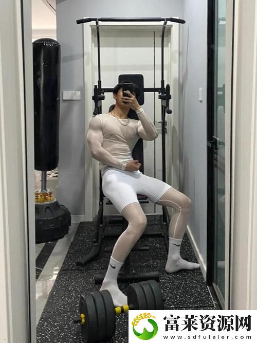 女学生喷浆男免费不花钱