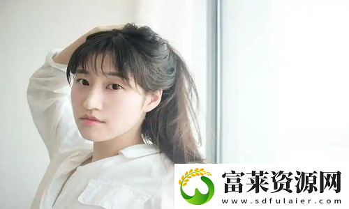 瞒着老公加班的HR中字