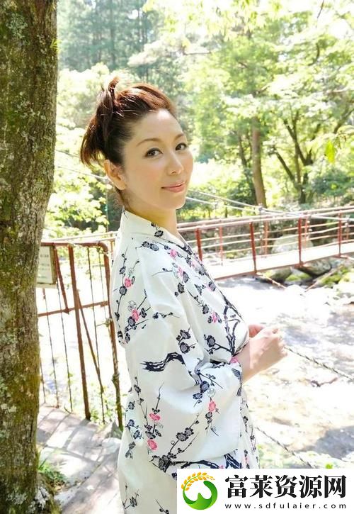 色欲aV人妻精品一区二区老人